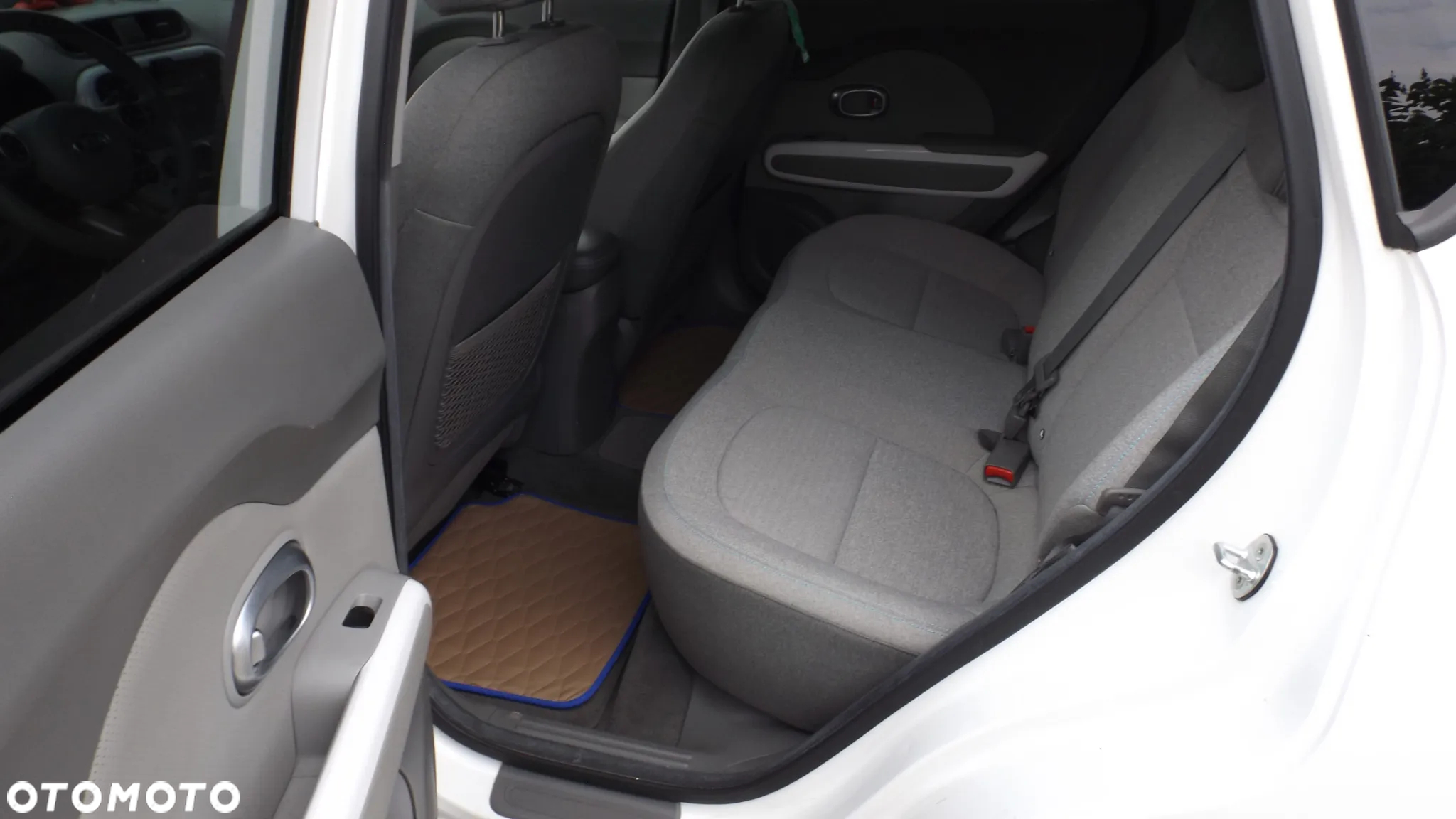 Kia Soul EV - 13