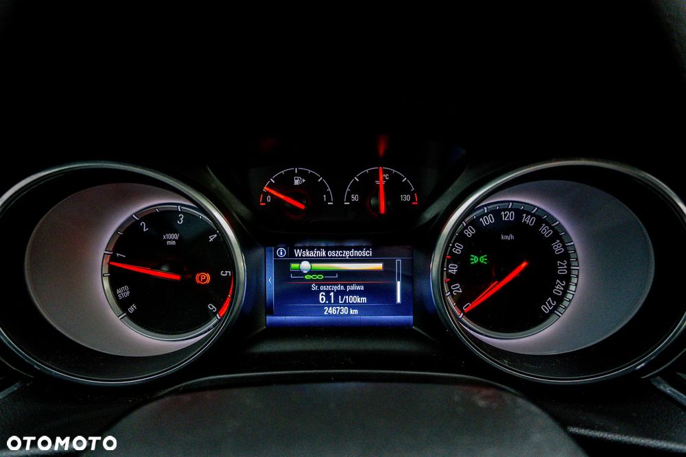 Opel Insignia 1.6 CDTI Cosmo ecoFLEX S&S - 26