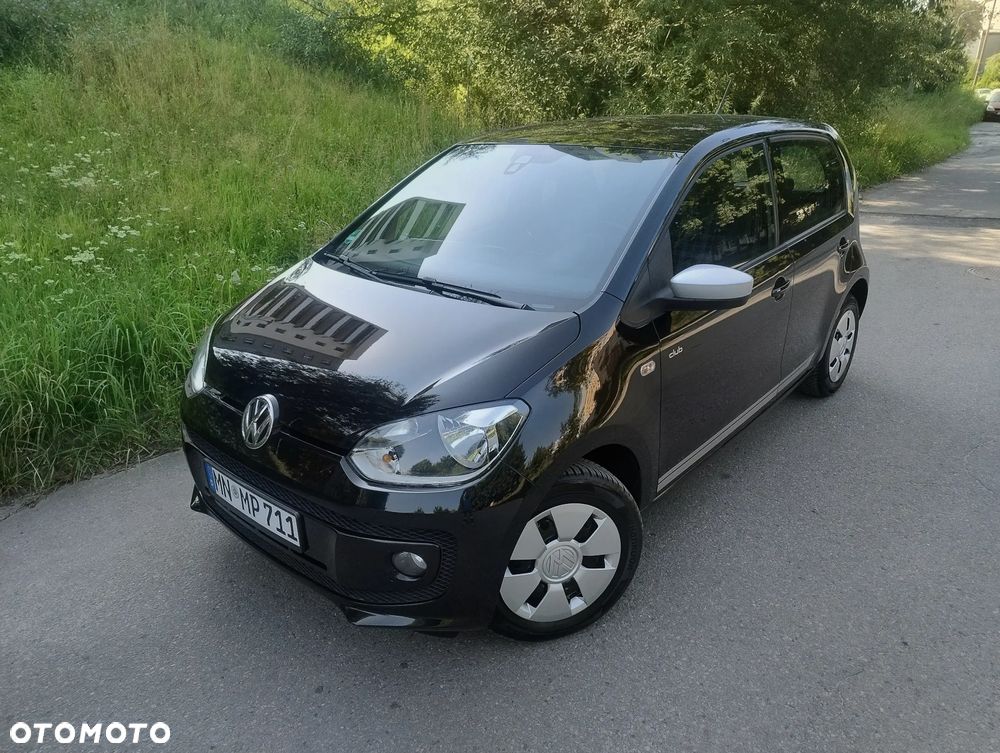 Volkswagen up! club - 24