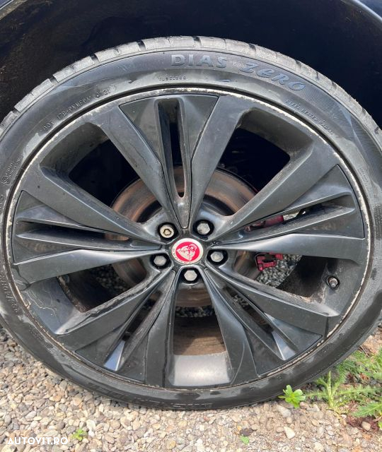 Dezmembrez Jaguar F-Pace 1 [2016 - 2020] Crossover 2.0 T D AT AWD (18 - 6