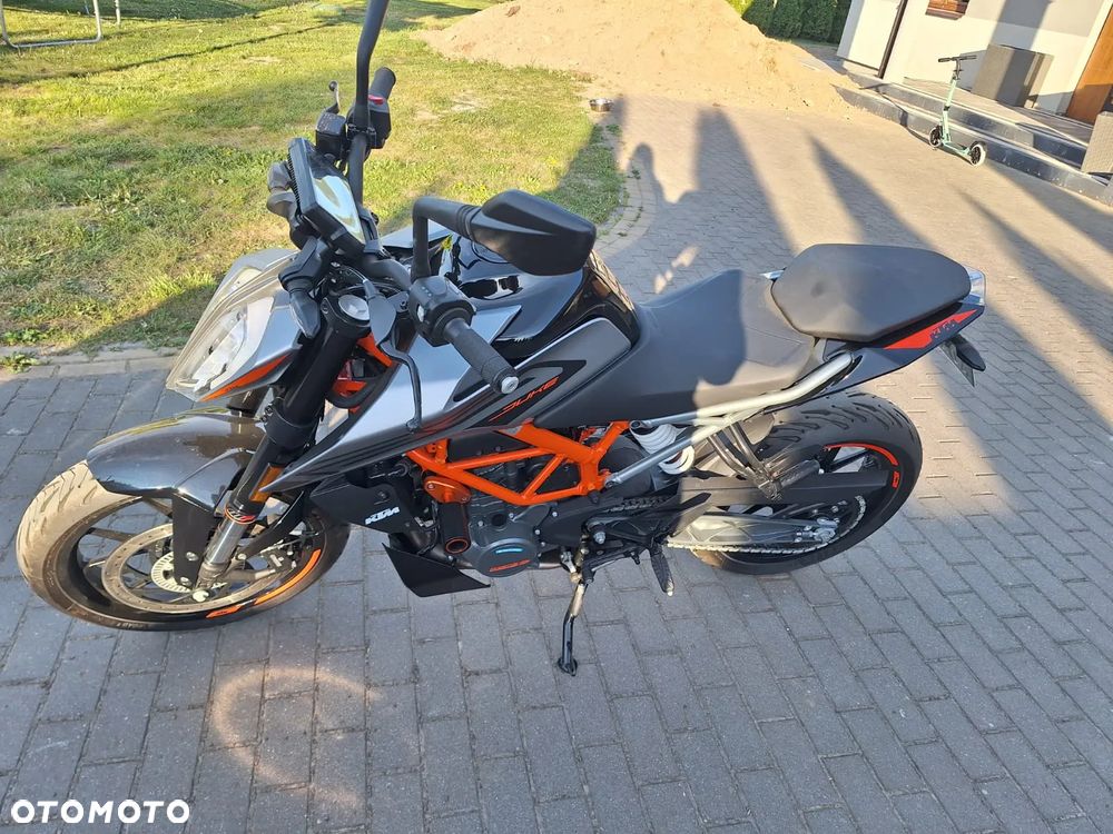 KTM Duke 125 - 4