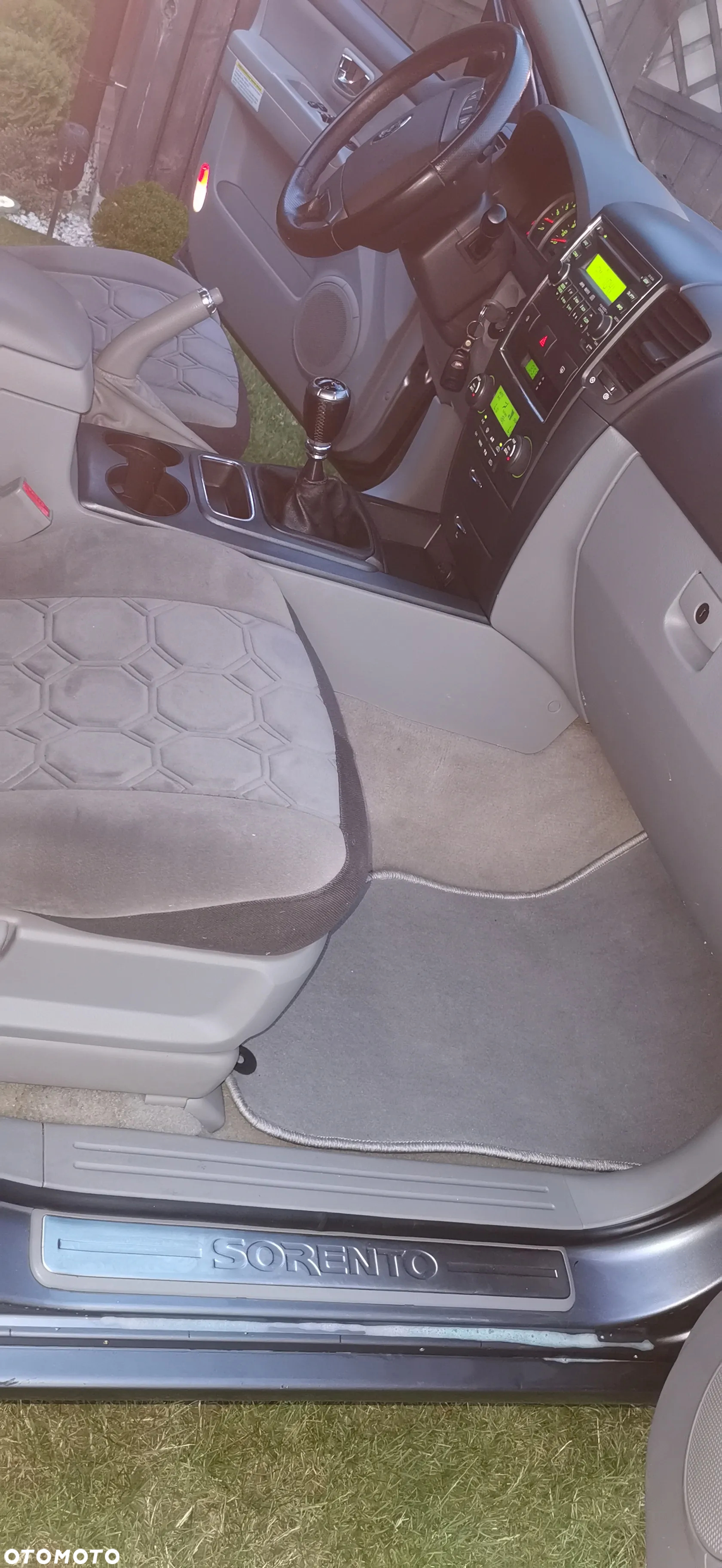 Kia Sorento 2.5 CRDi Escape + - 31