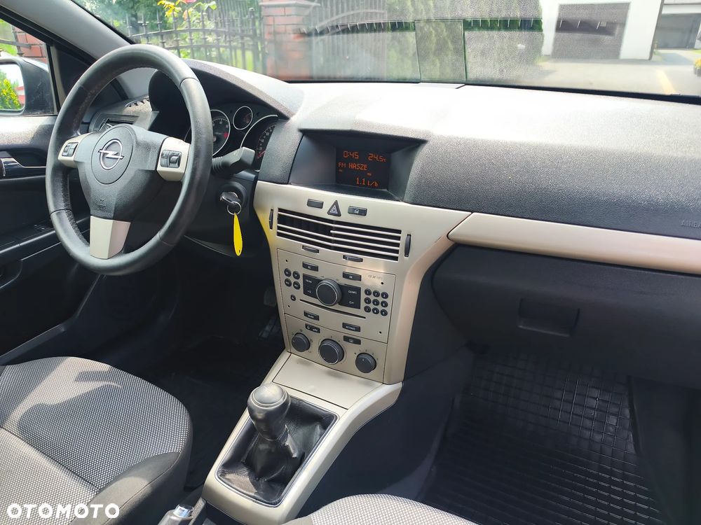 Opel Astra 1.6 Sport - 13