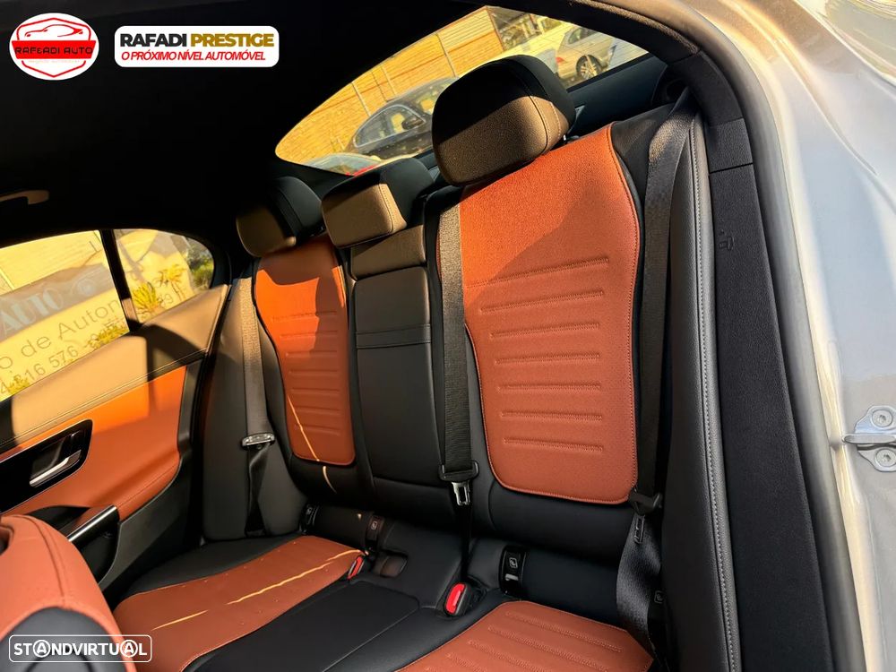 Mercedes-Benz C 300 e AMG Line - 23