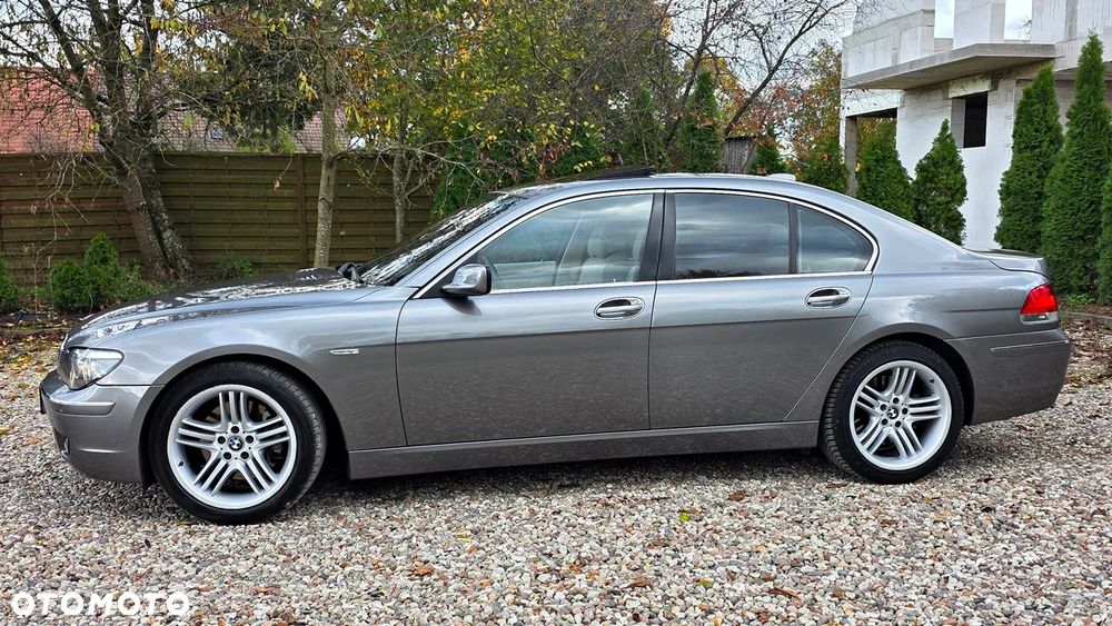 BMW Seria 7 - 5