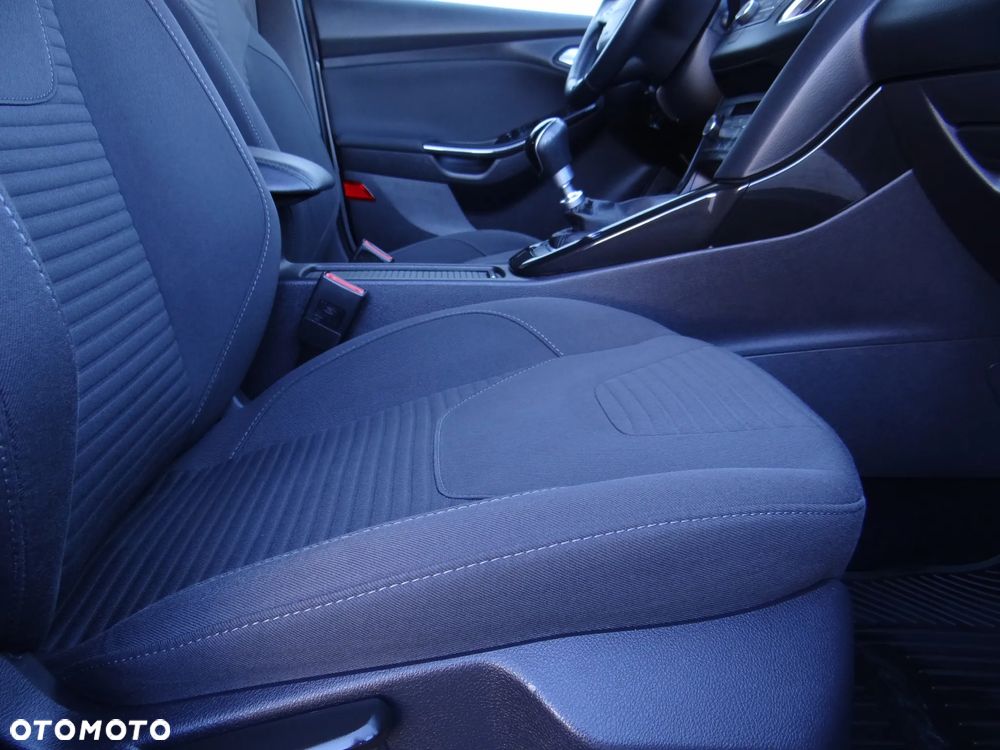 Ford Focus 1.0 EcoBoost Titanium ASS - 7