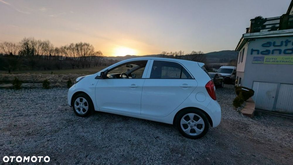 Kia Picanto 1.0 M - 12