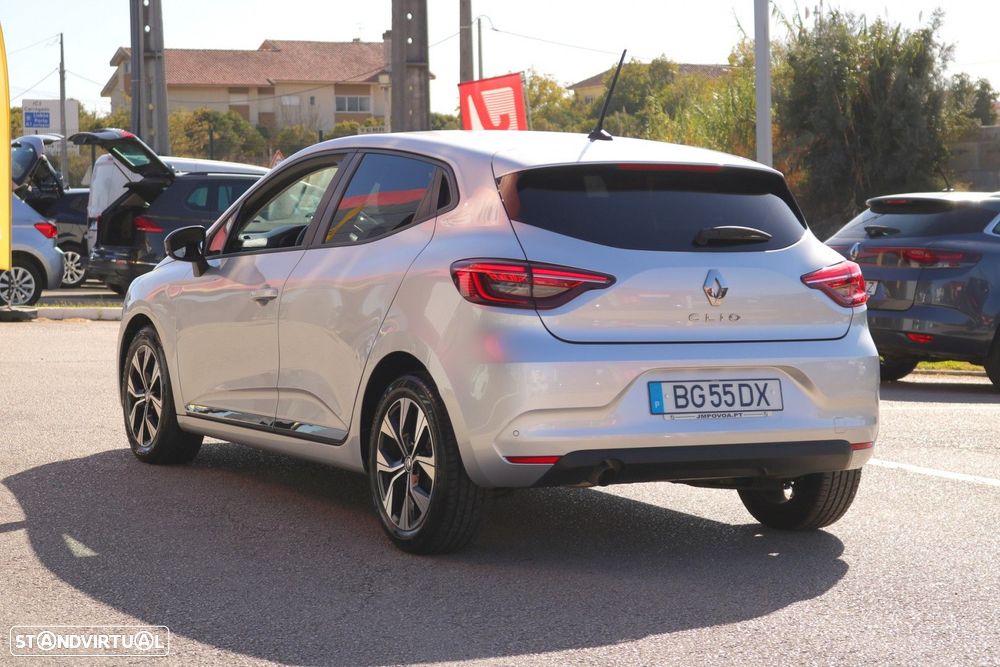 Renault Clio 1.0 TCe Evolution Bi-Fuel - 8