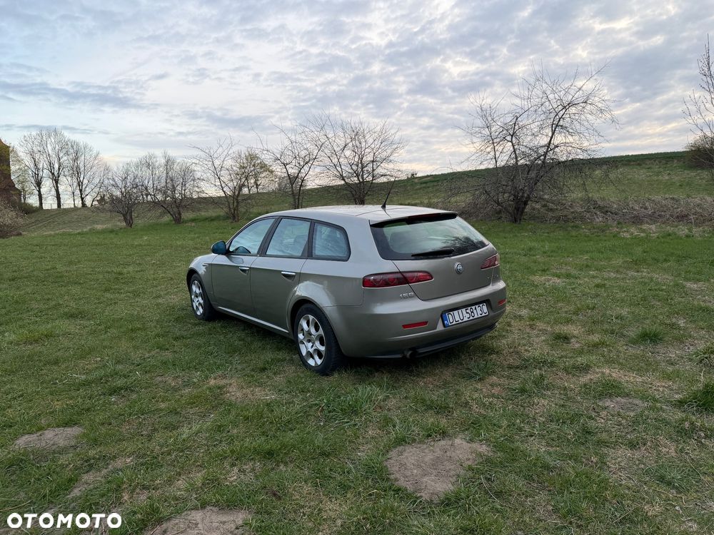 Alfa Romeo 159 1.9JTDM Impression - 5