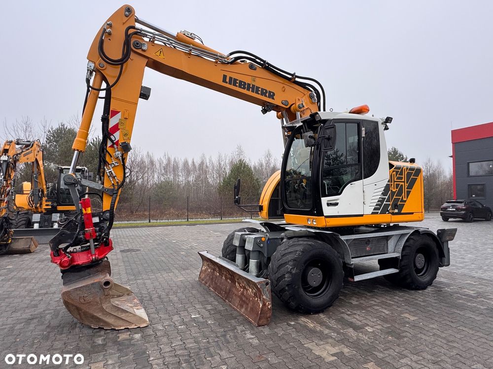 Liebherr A918 compact |rototilt |