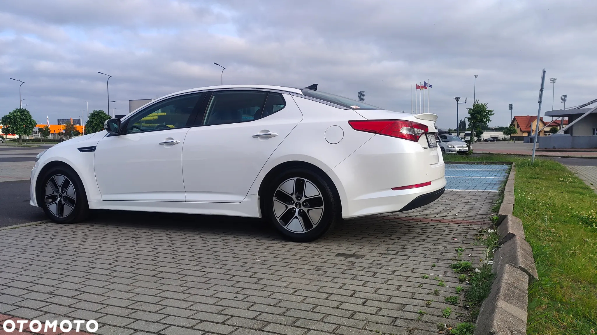 Kia Optima 2.0 Hybrid XL - 7