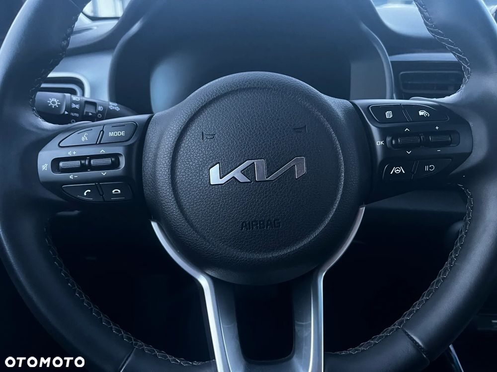 Kia Stonic 1.0 T-GDI L Business Line DCT - 22