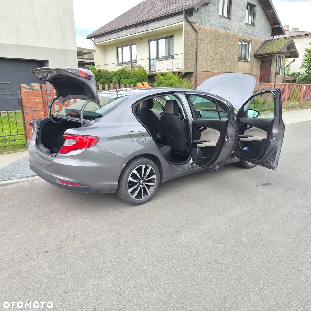 Fiat Tipo 1.4 16V Lounge - 11