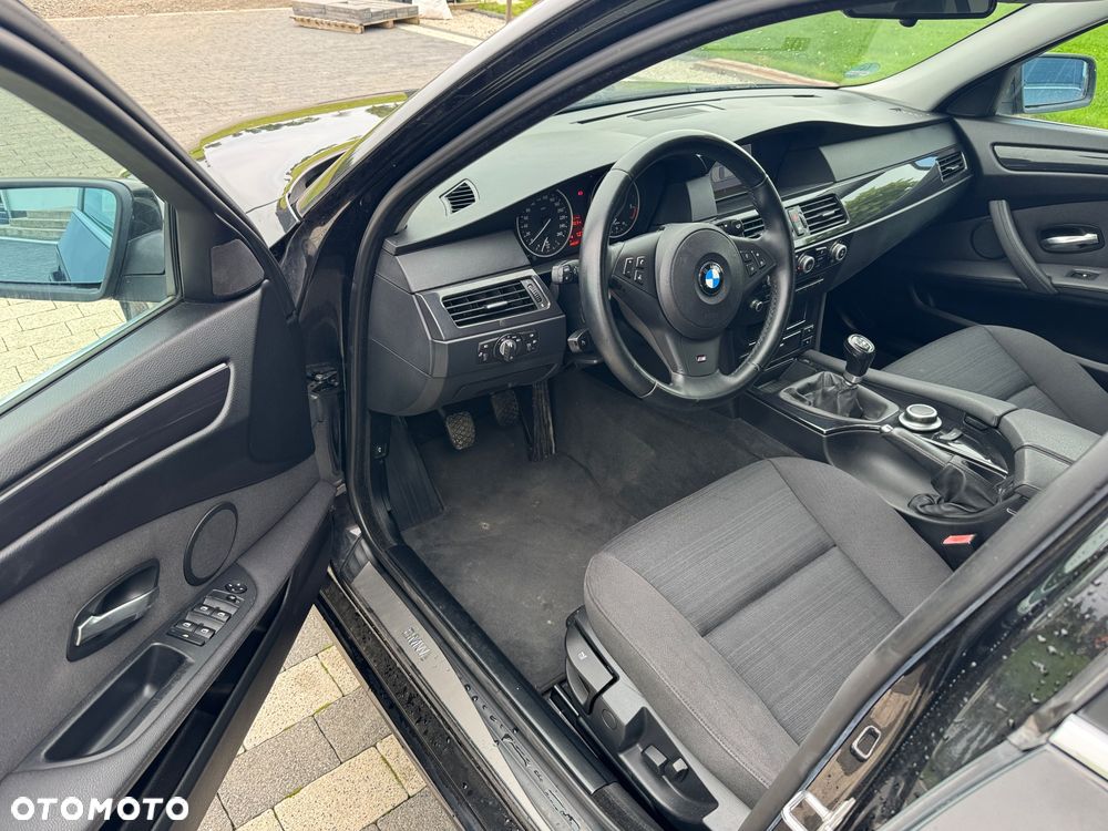 BMW Seria 5 - 14