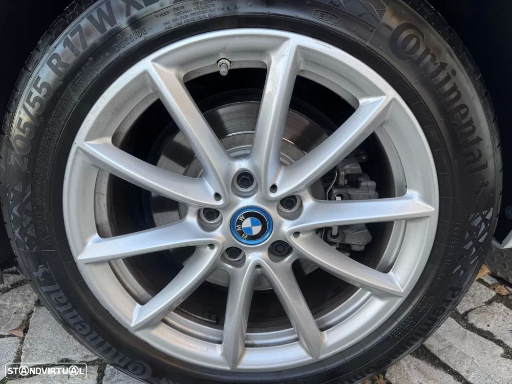 BMW 225xe Active Tourer Line Sport - 52