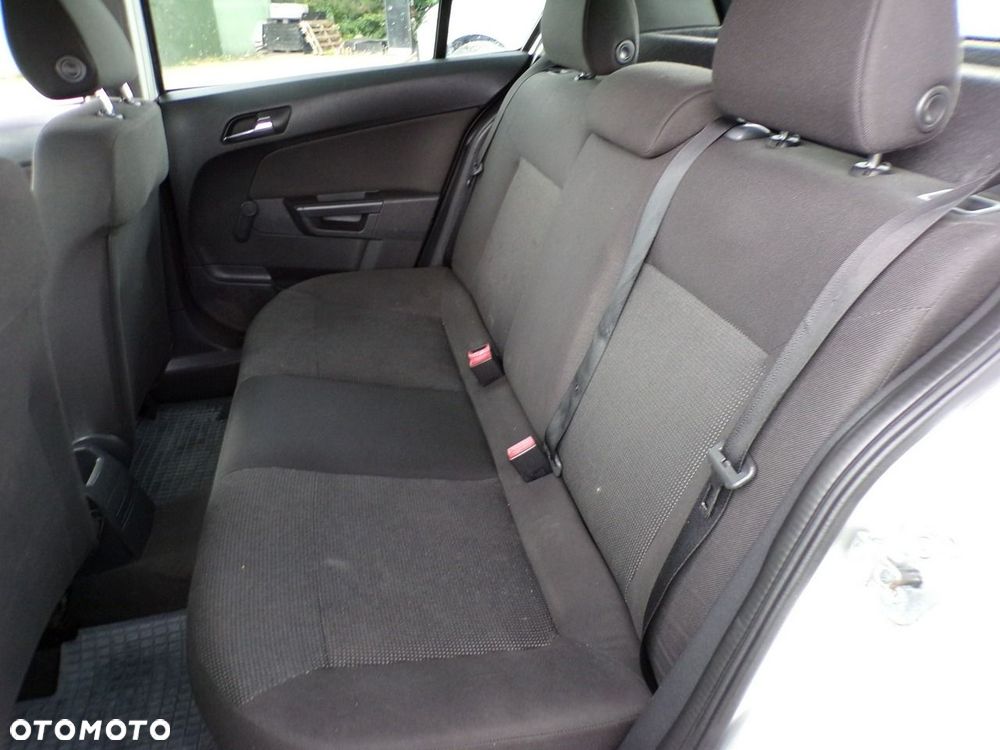 Opel Astra - 27