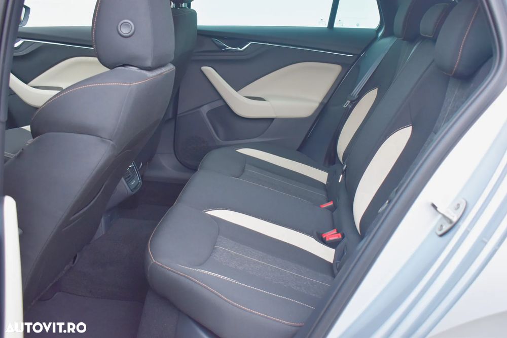 Skoda Kamiq 1.5 TSI DSG Style - 7