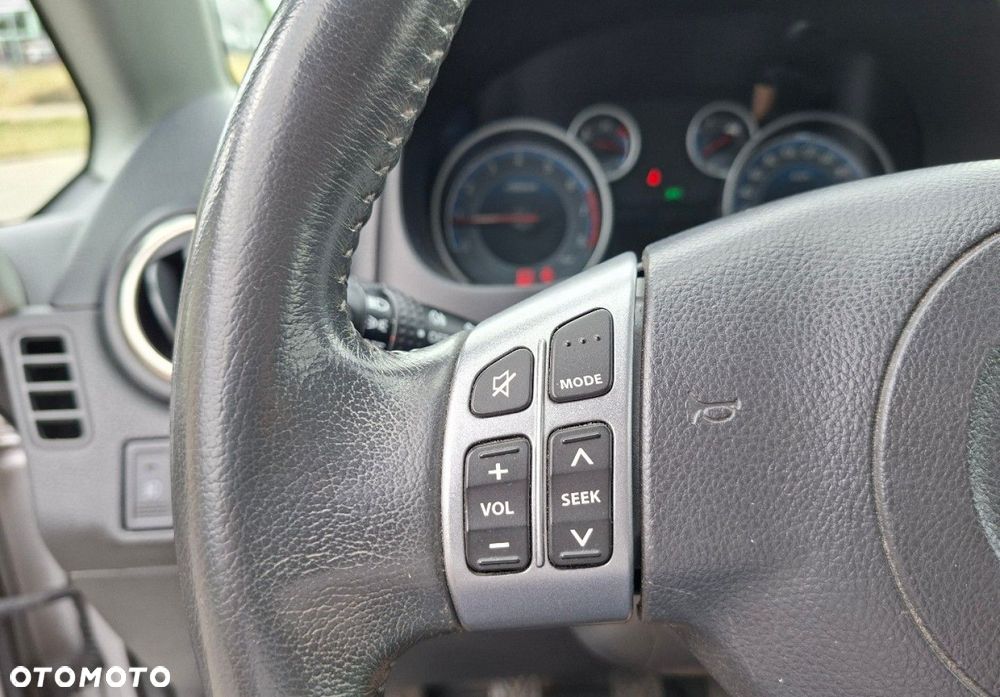 Suzuki SX4 - 31