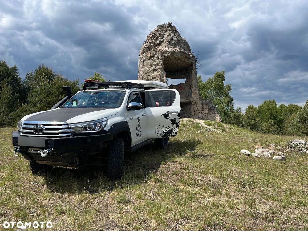 Toyota Hilux ver-2-4-d--4d-double-cab-selection-4x4 - 6