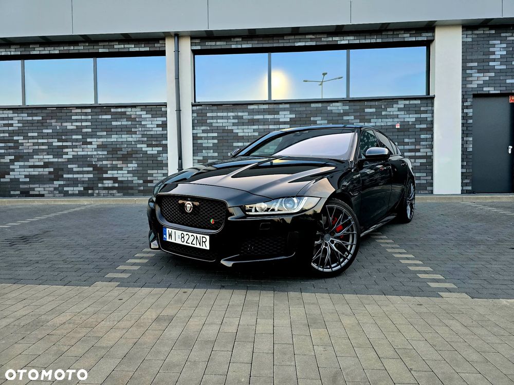 Jaguar XE S - 1