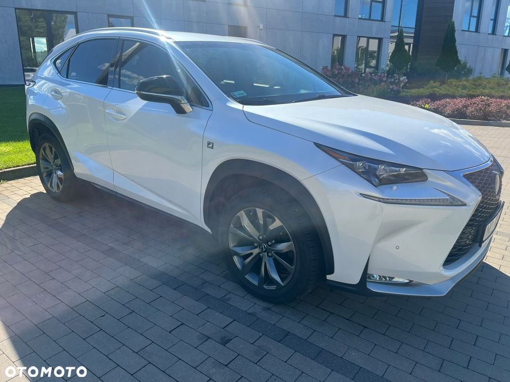 Lexus NX 200t F Sport AWD - 2