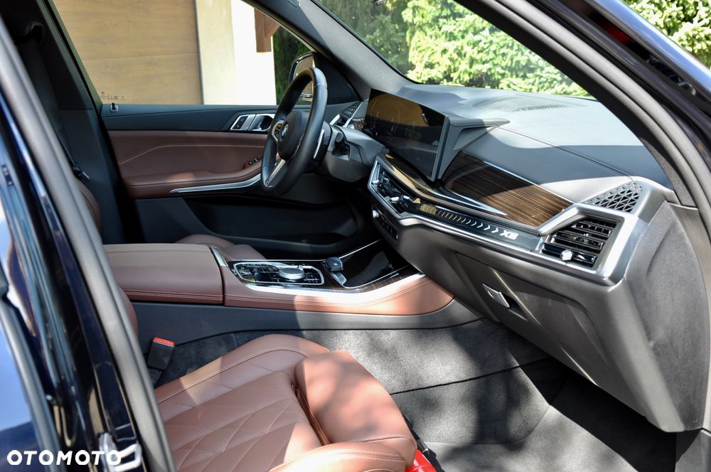 BMW X5 xDrive30d mHEV - 14