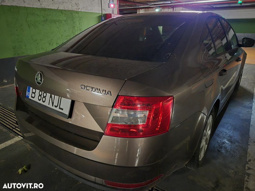 Skoda Octavia 1.4 TSI Style - 6