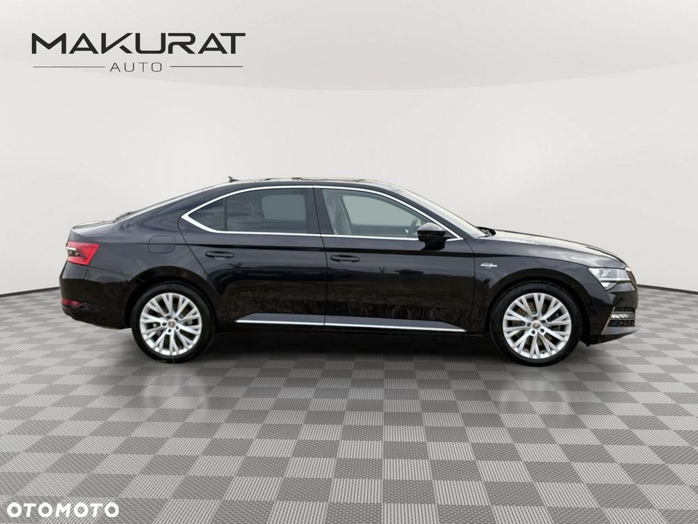 Skoda Superb 2.0 TSI 4x4 DSG L&K - 9