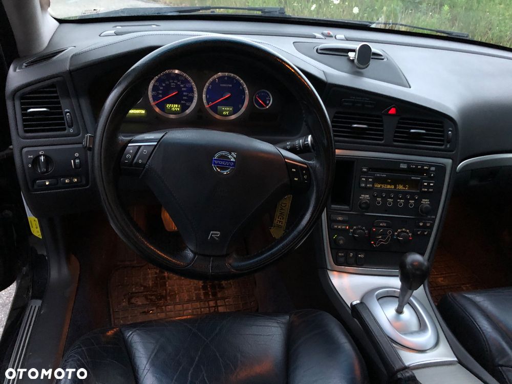 Volvo S60 2.5 R - 34