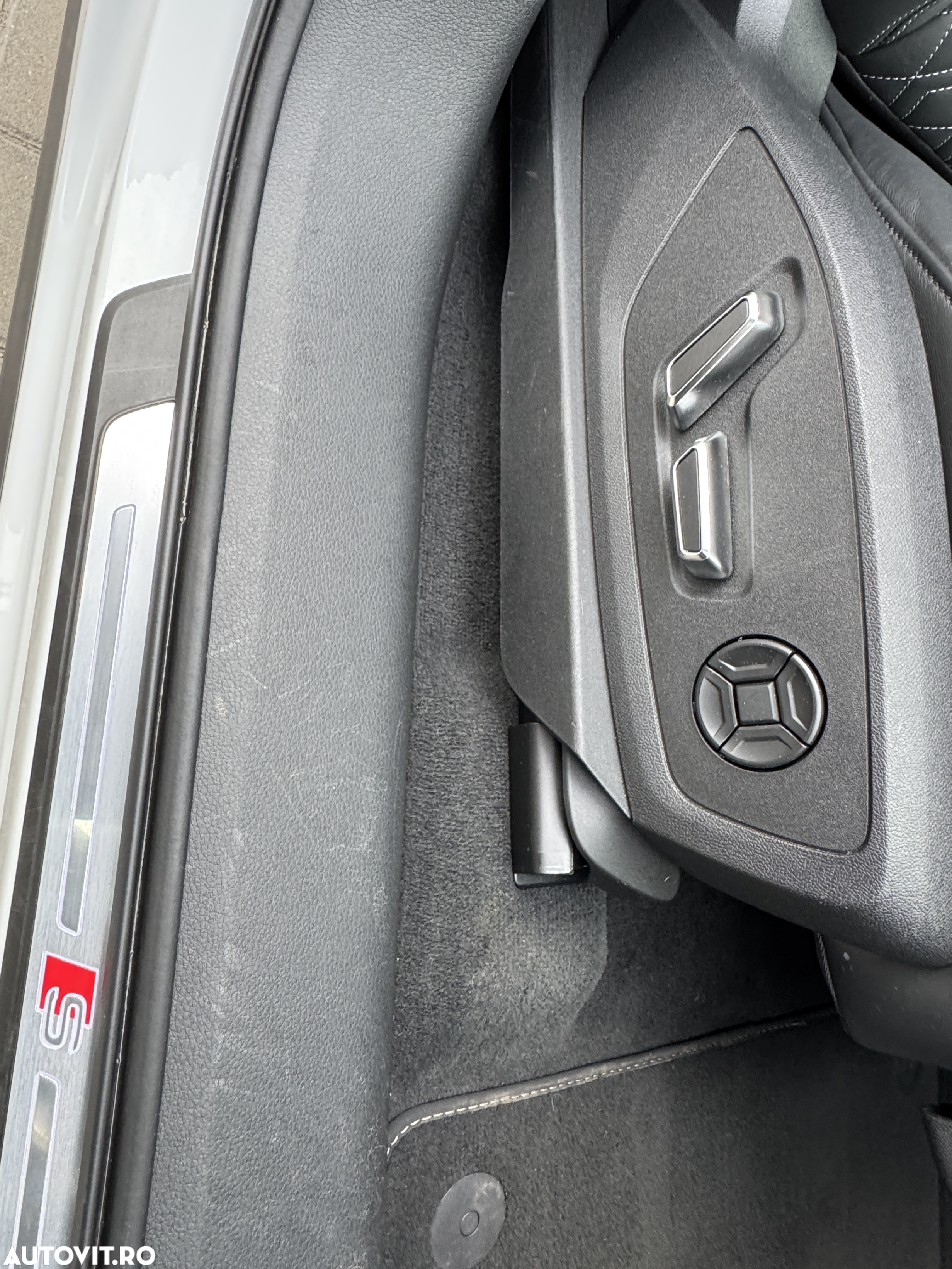 Audi e-tron Sportback 50 quattro S line - 34