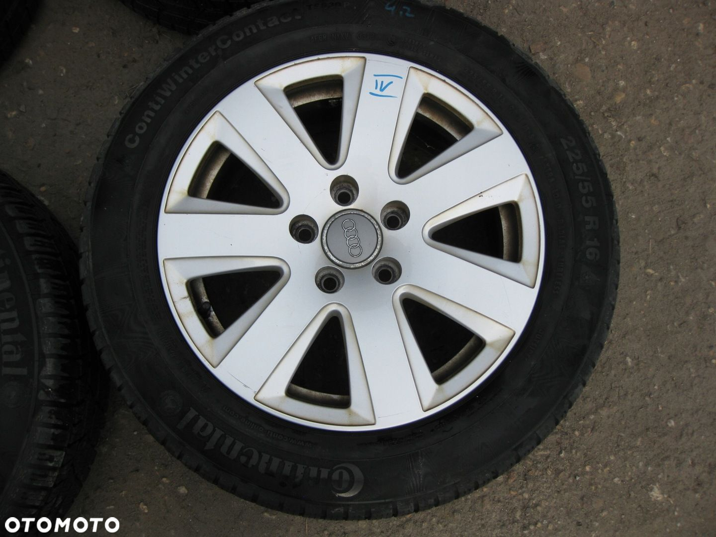 AUDI FELGI ALUMINIOWE 7,5J x16 ET45 5X112 4F0601025AJ OPONY 225/55/16 - 3