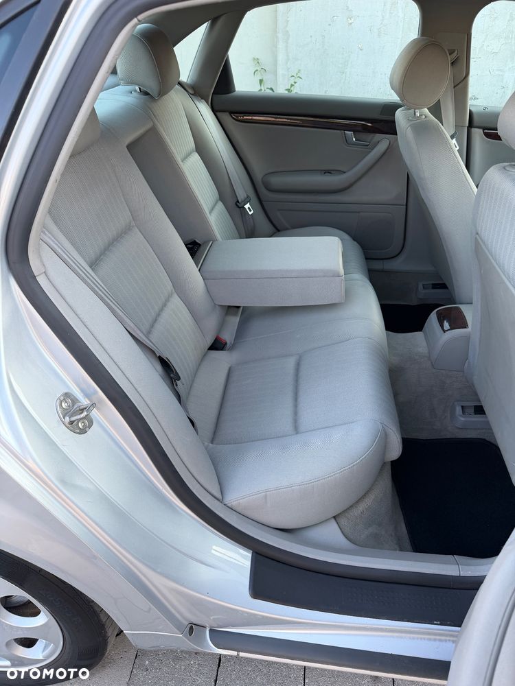 Audi A4 Limousine 1.8 T - 13