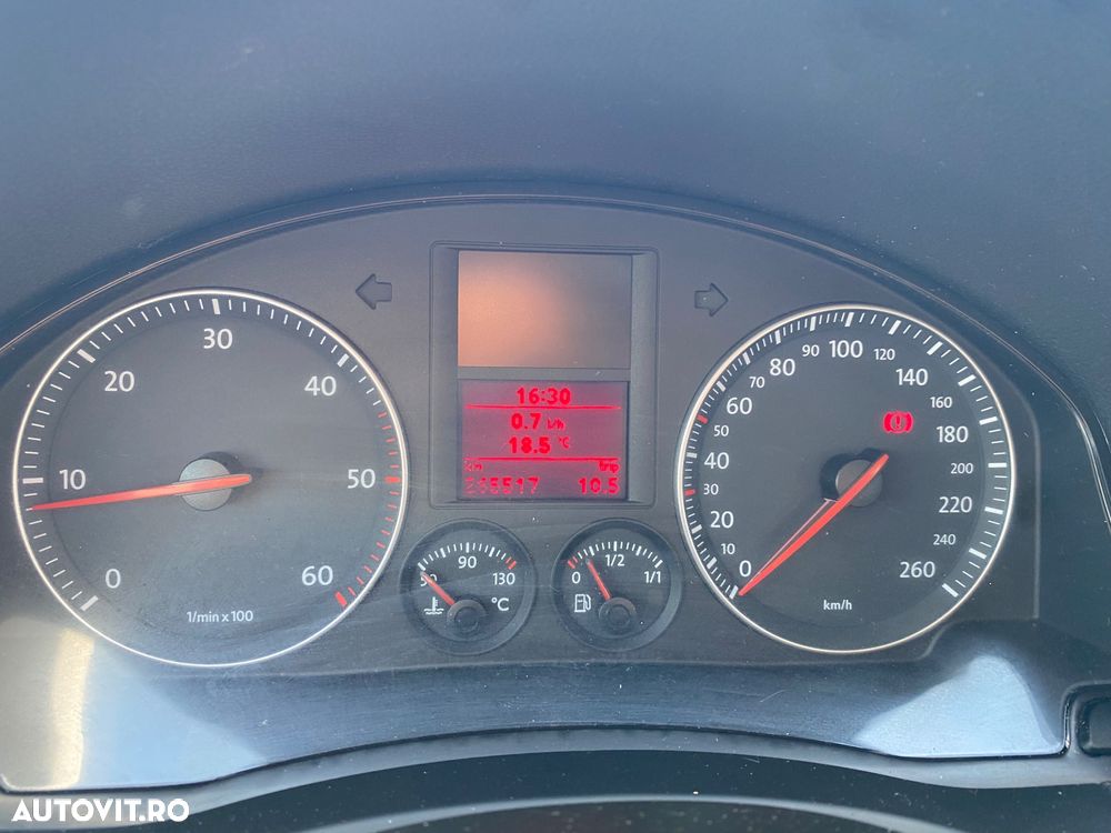 Volkswagen Golf 1.9 TDI Comfortline - 7