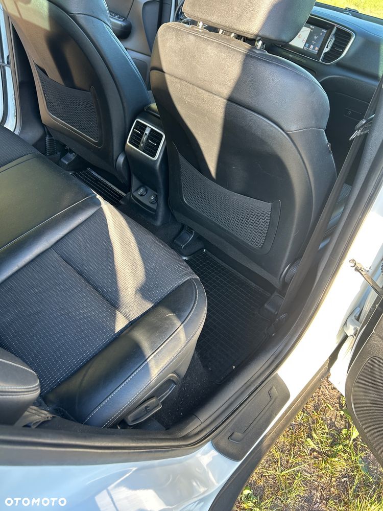 Kia Sportage 1.7 CRDI L 2WD DCT - 24