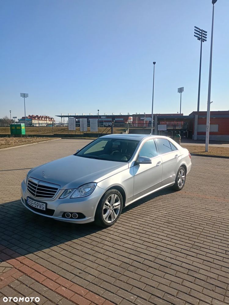 Mercedes-Benz Klasa E 350 4Matic 7G-TRONIC - 1