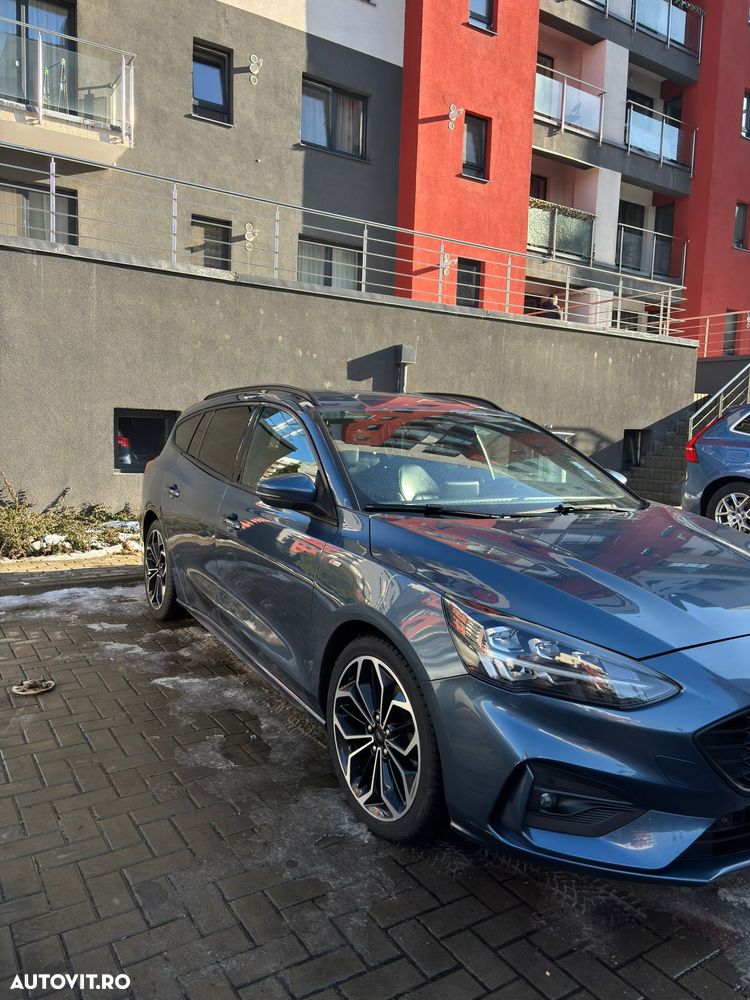 Ford Focus 1.5 EcoBlue Start-Stopp-System Aut. ST-LINE - 2