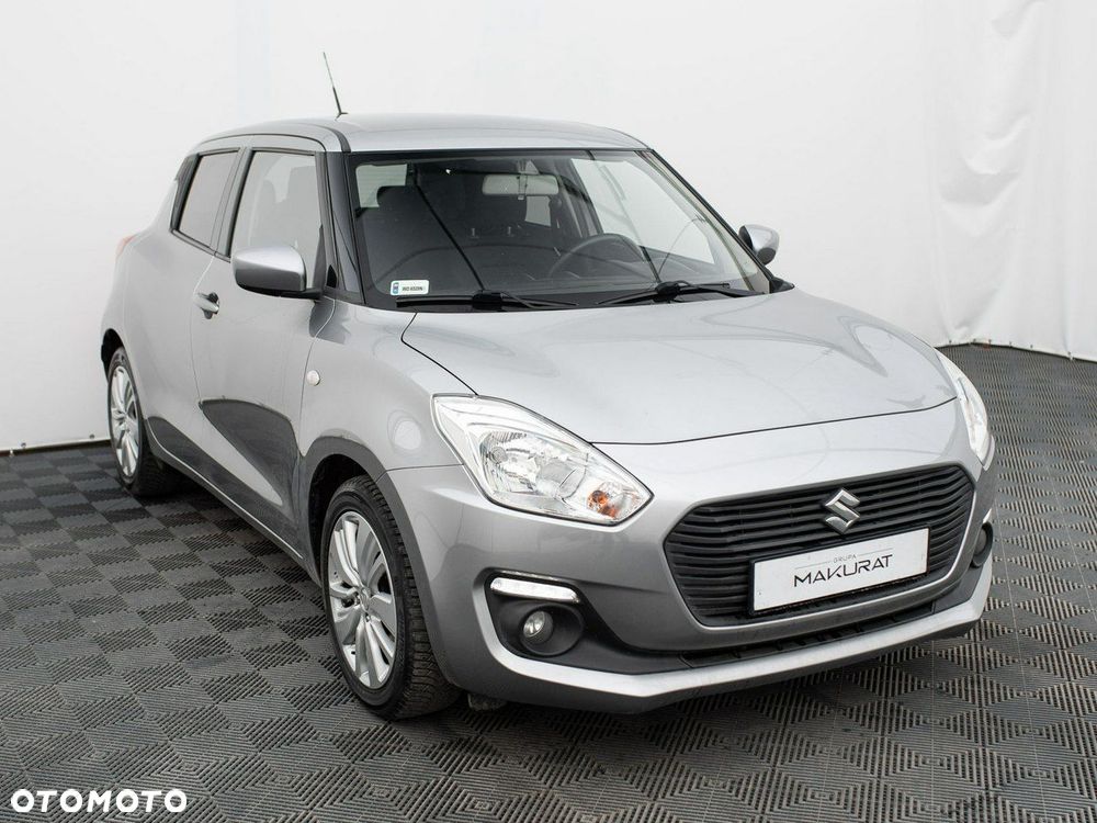 Suzuki Swift 1.2 SHVS Premium Plus - 4