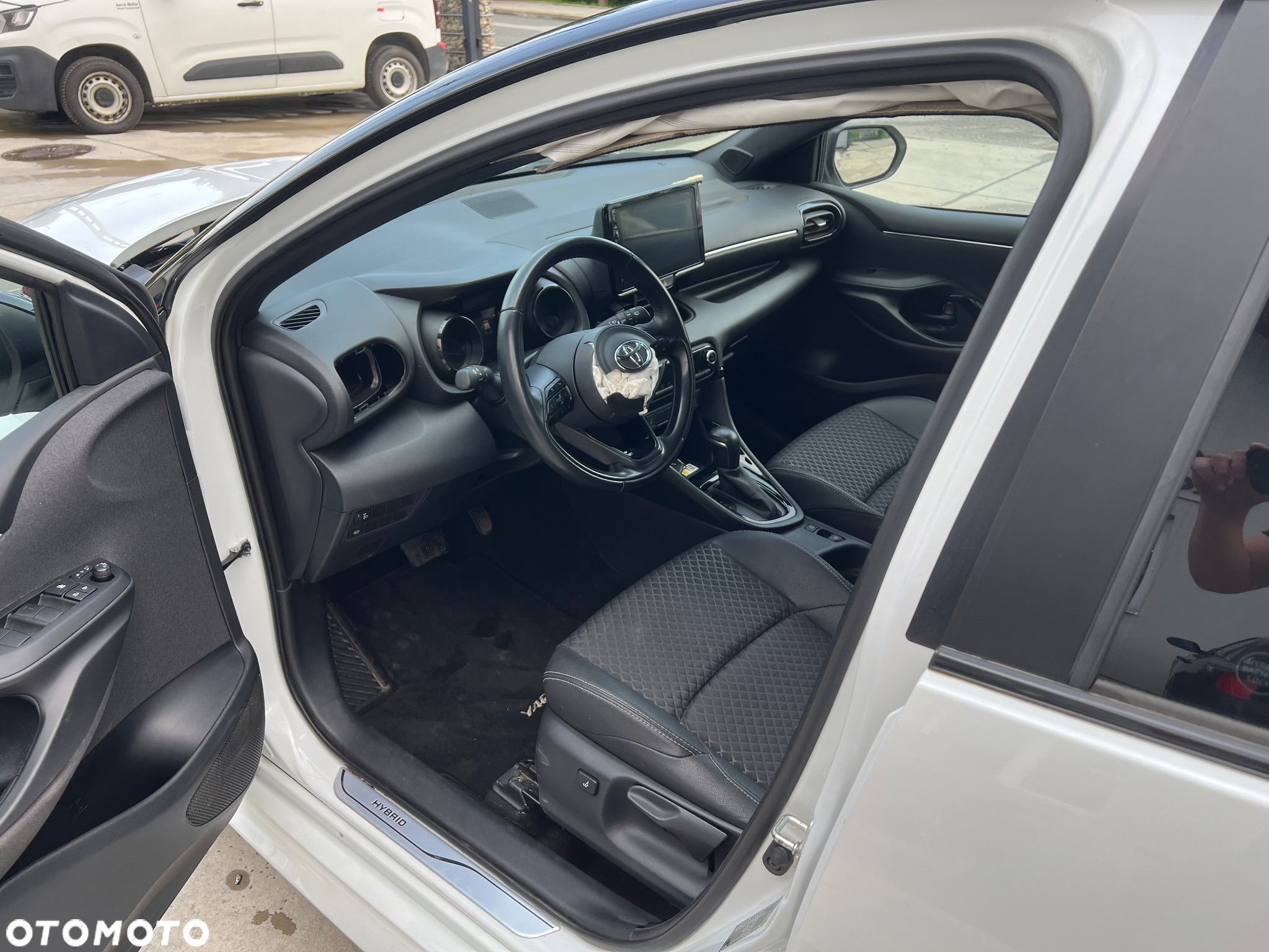Toyota Yaris Hybrid 1.5 Comfort - 9