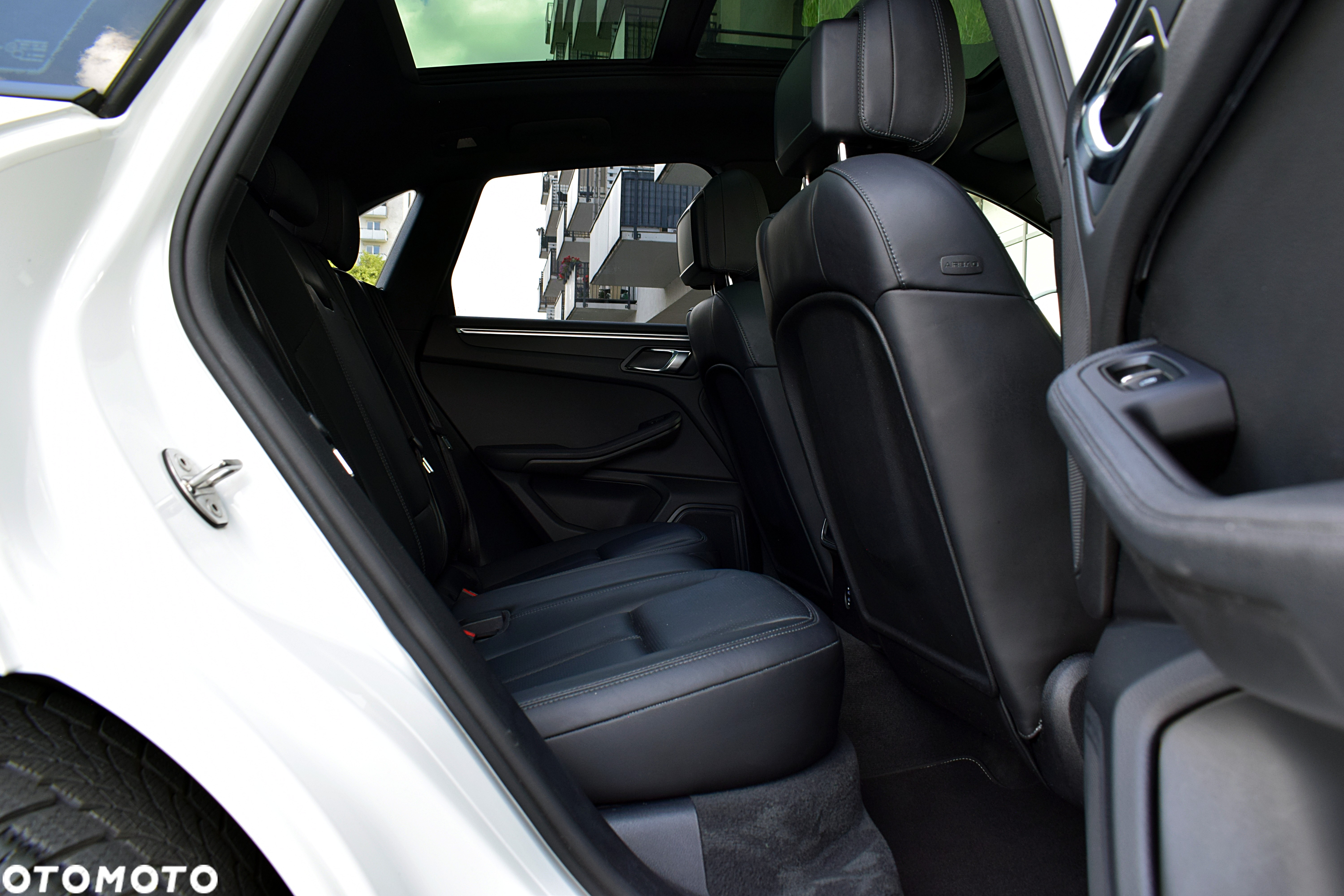 Porsche Macan Standard - 7
