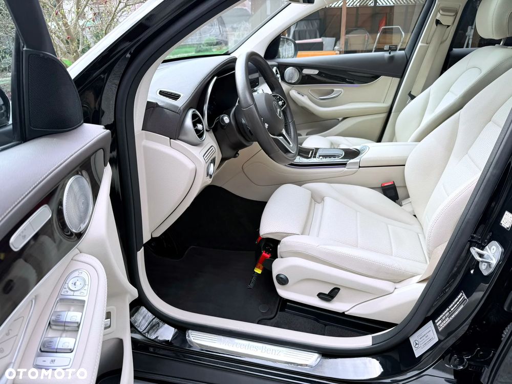 Mercedes-Benz GLC 200 4-Matic - 12