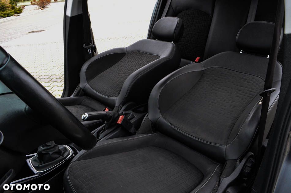 Opel Corsa 1.4 Active - 30