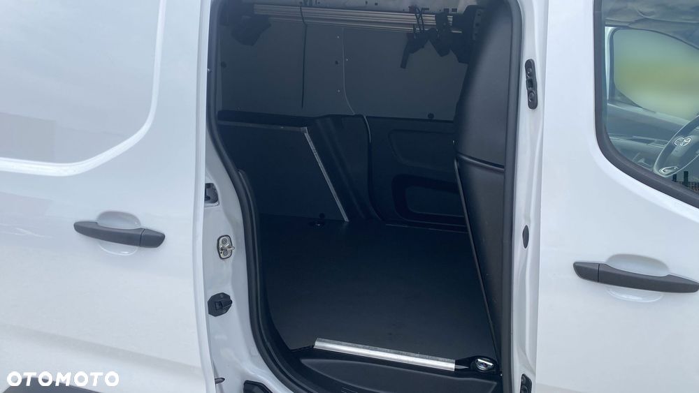 Toyota Proace City - 14