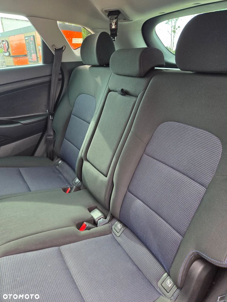Hyundai Tucson 1.6 GDI BlueDrive Comfort 2WD - 11