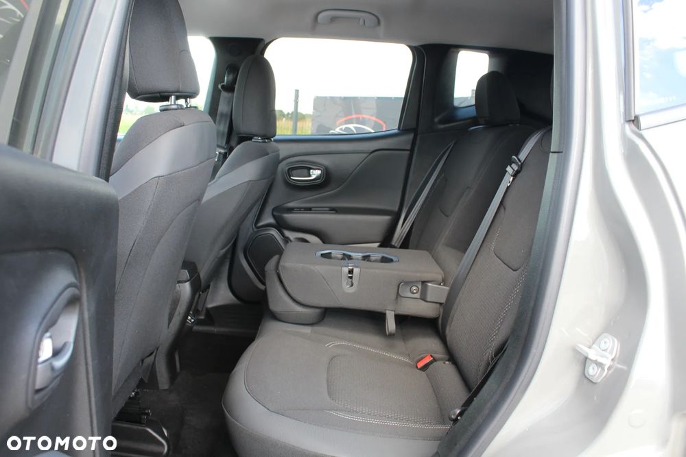 Jeep Renegade 1.0 T-GDI Night Eagle - 30