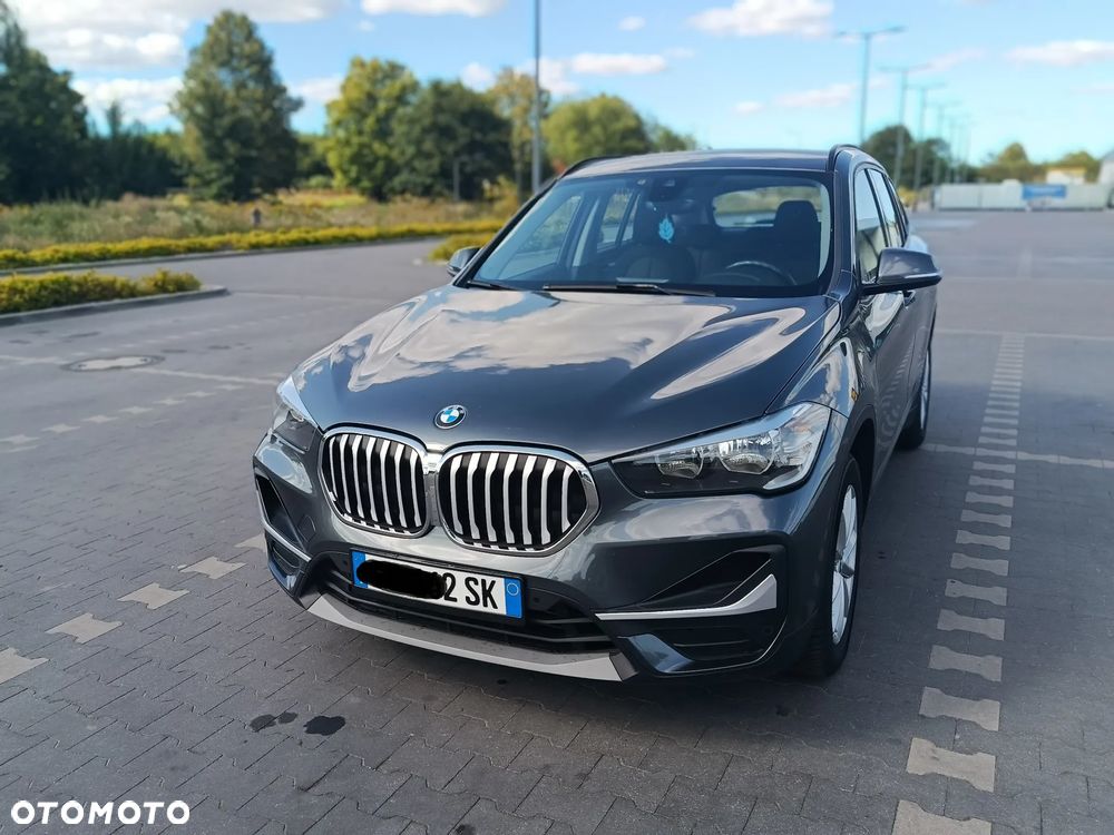 BMW X1 sDrive18i Sport Line - 33