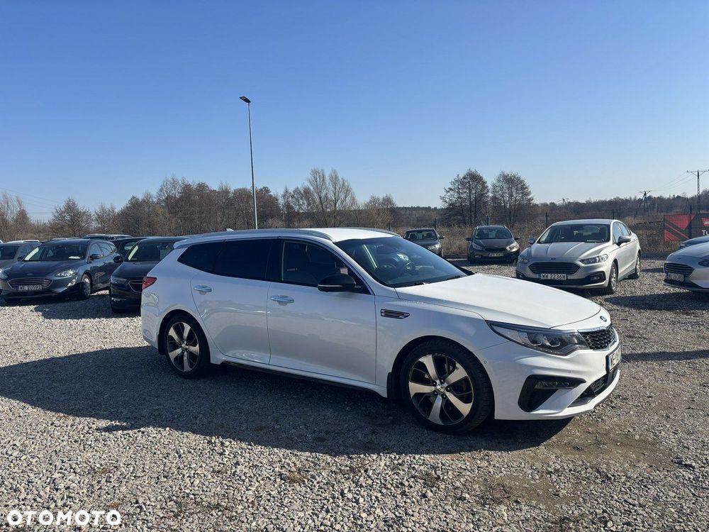 Kia Optima - 15