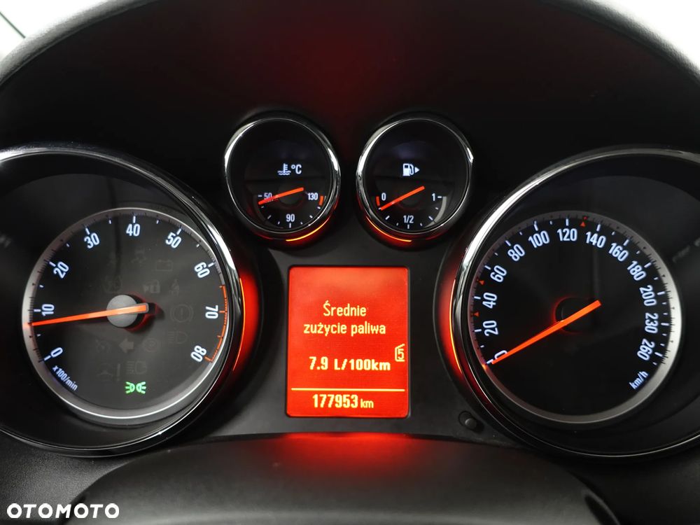 Opel Astra 1.4 150 Jahre - 37