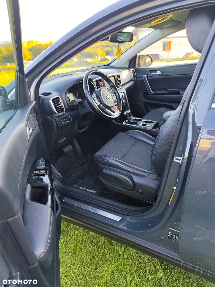 Kia Sportage 1.6 CRDI AWD Eco-Dynamics+ (48V M-H) DCT Black Edition - 5