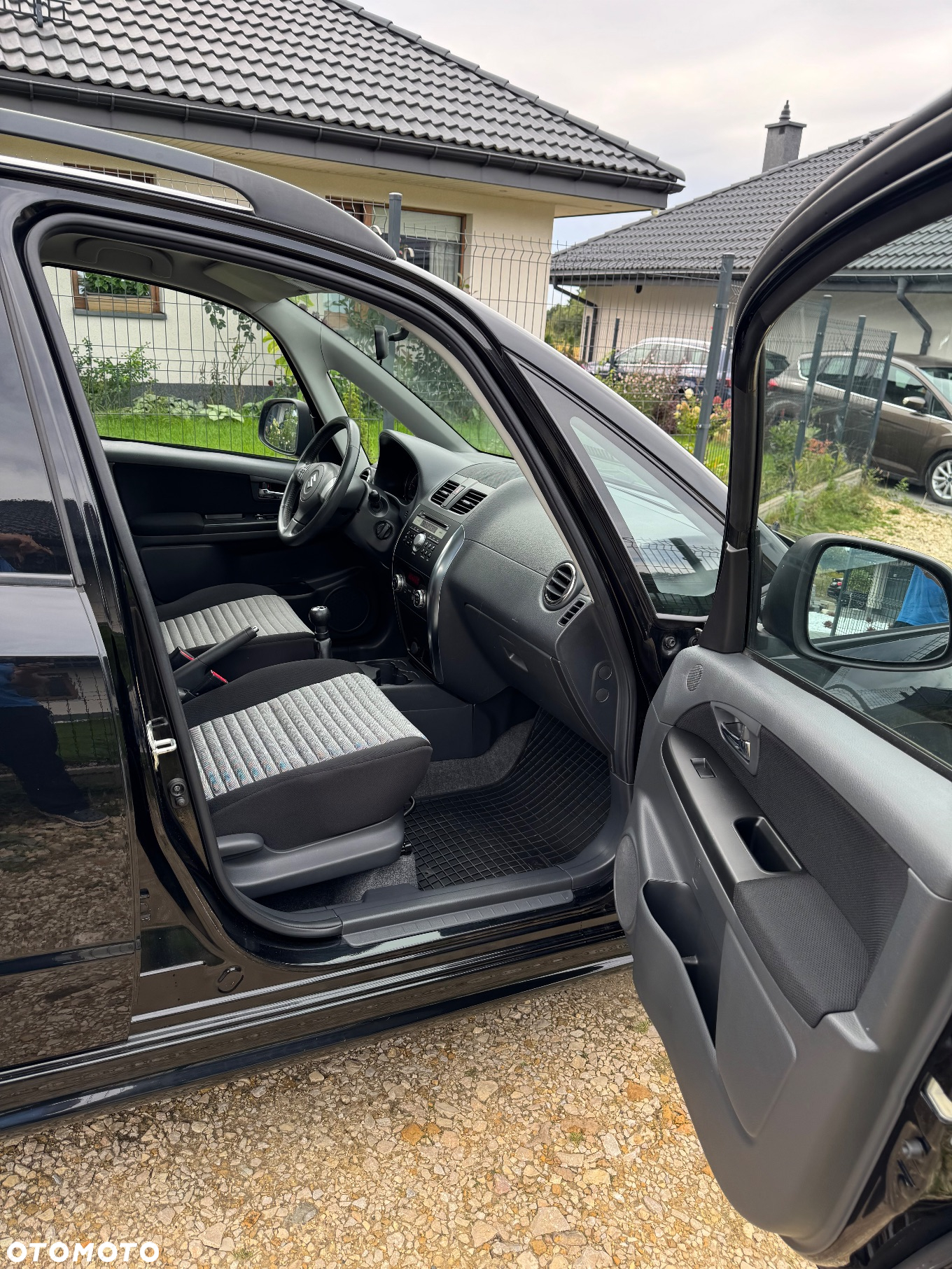Suzuki SX4 1.6 Comfort Plus - 20