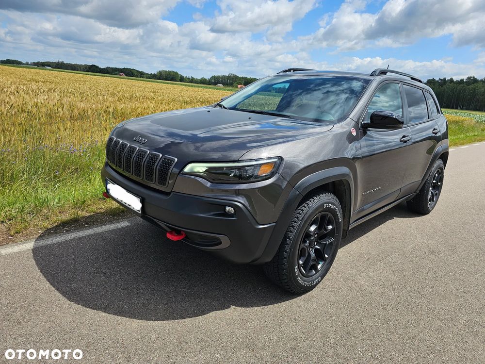 Jeep Cherokee - 2